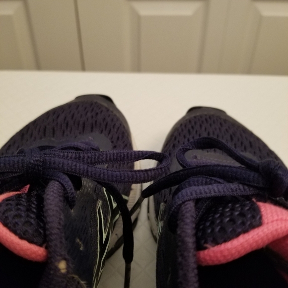 ASICS GT-1000 9 GS Womens running shoes sneakers US 6 EUR 39 24.5cm - Picture 8 of 9